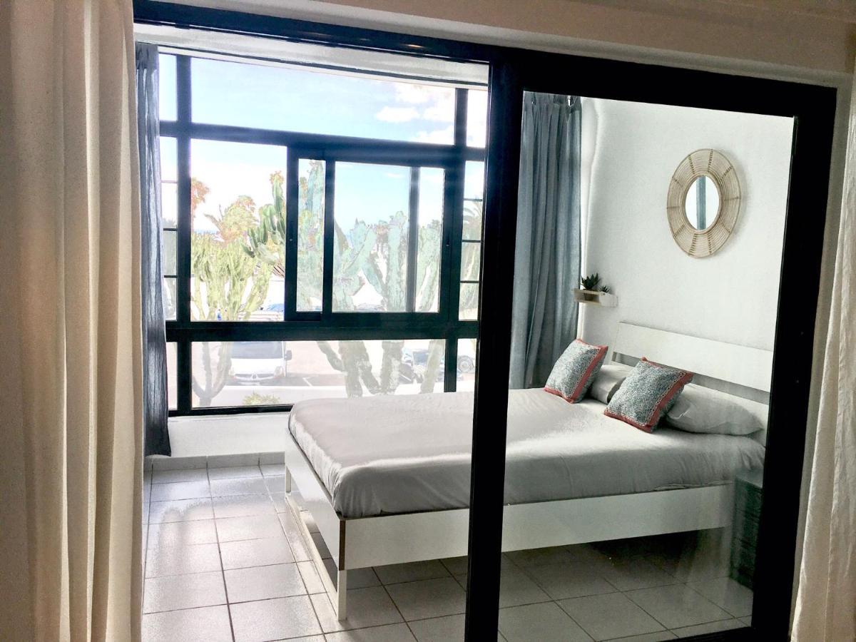 Cozzy Apartment Con Vista Al Mar Costa Teguise Exterior photo