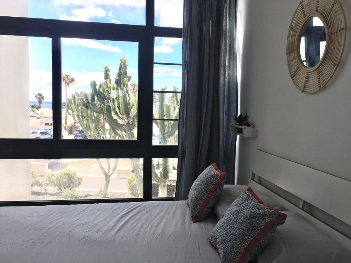 Cozzy Apartment Con Vista Al Mar Costa Teguise Exterior photo
